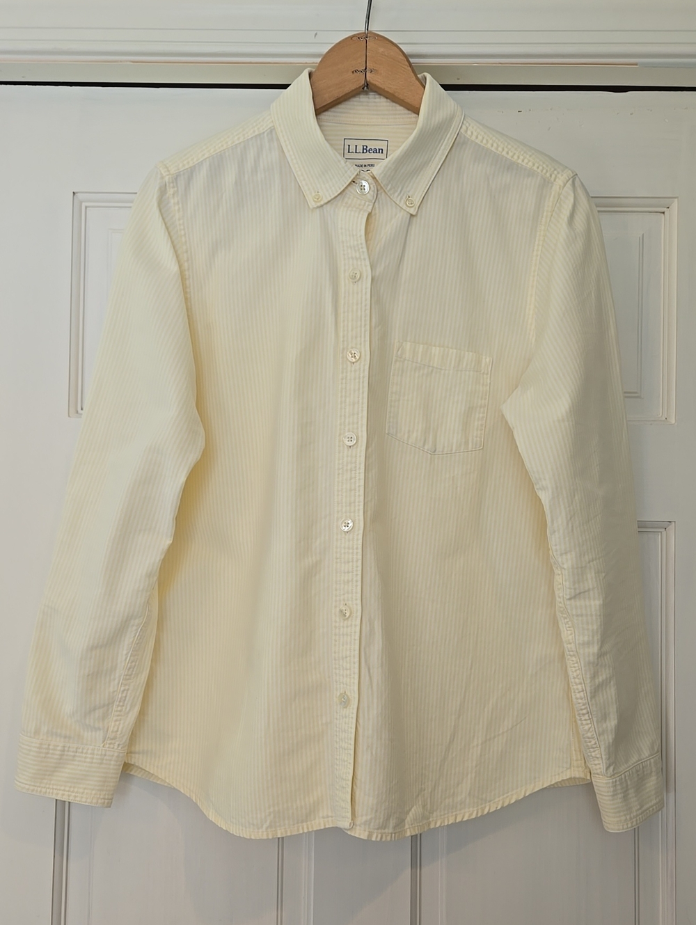 L.L. Bean Vintage Butter Yellow Button-Down Shirt With Stripes Med 100% Cotton